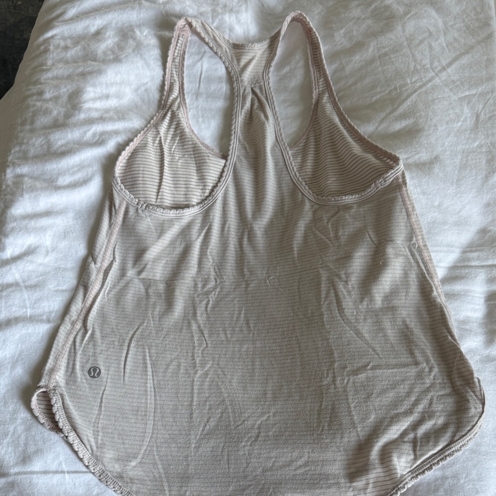 Lululemon Scalloped Pink Tank - Picture 2 of 3